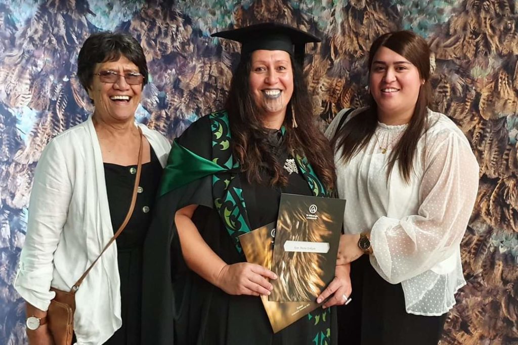 Image of Kim Eriksen- Downs with her mother, Janice Eriksen, and daughter, Ashleigh Winterburn.