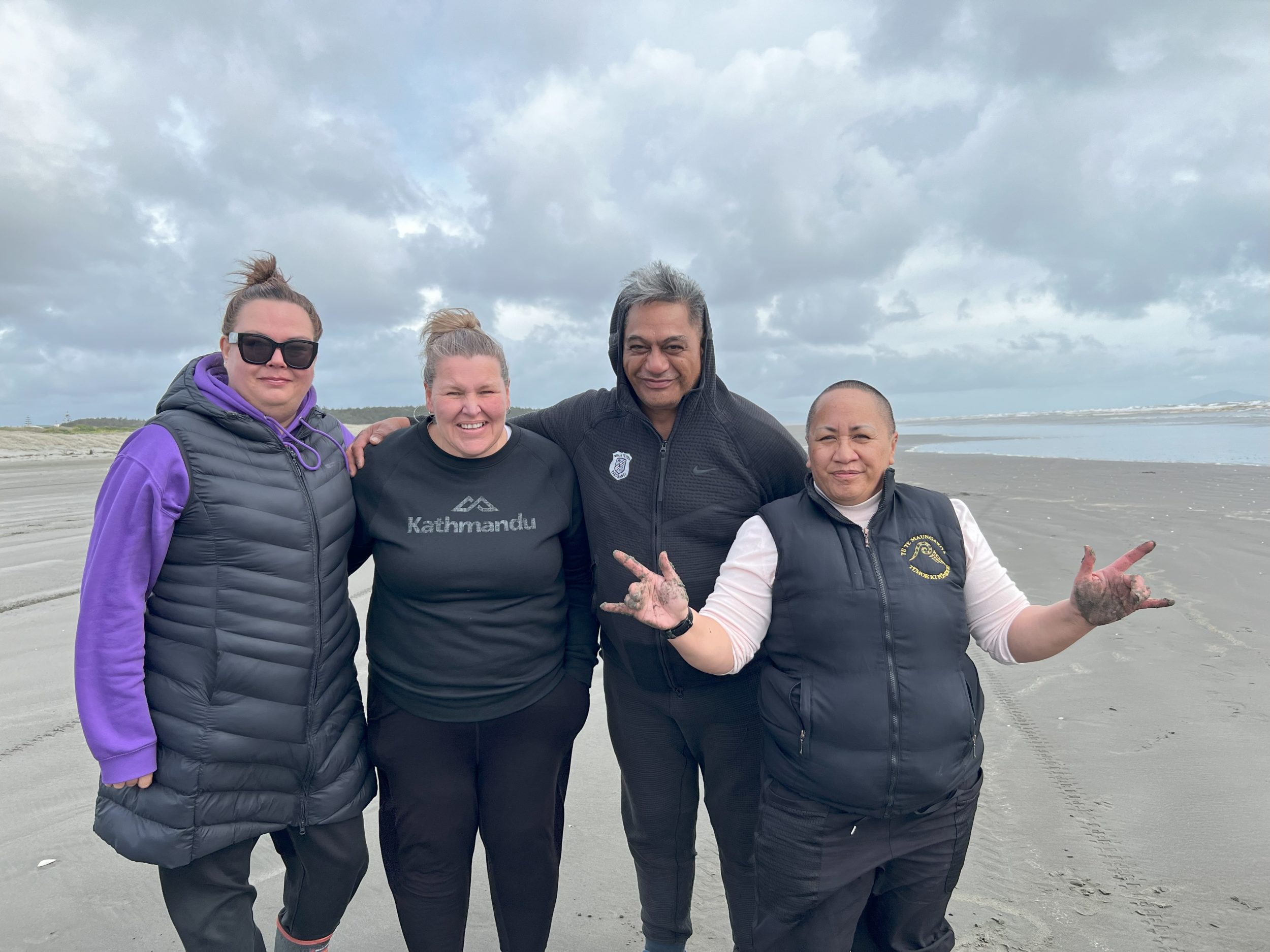 Wānanga whānau visited the whenua at Waitere Beach.